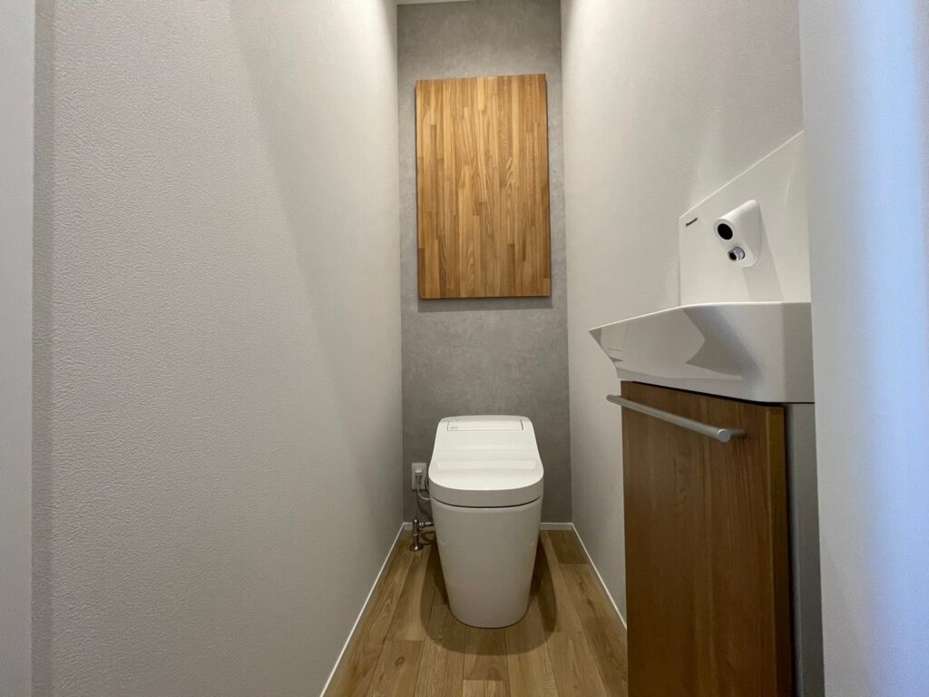 – 造作トイレ収納 in ひたちなか –